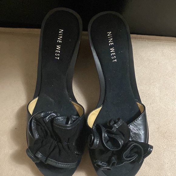 Brand New Black Nine West Wedges - Picture 2 of 6